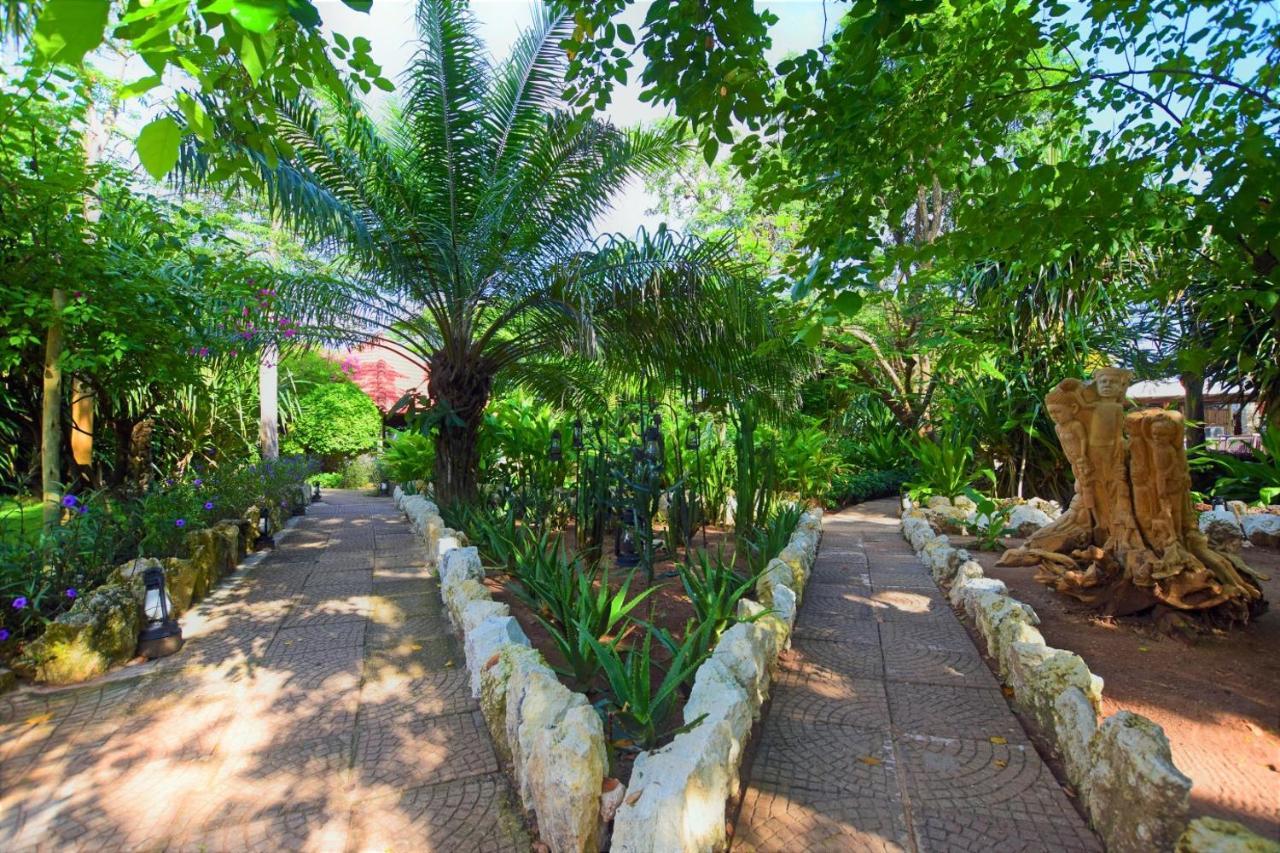 Mediterraneo Boutique Hotel Dar es Salaam Exterior photo